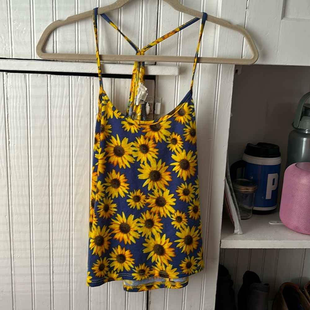 Sunflower tank